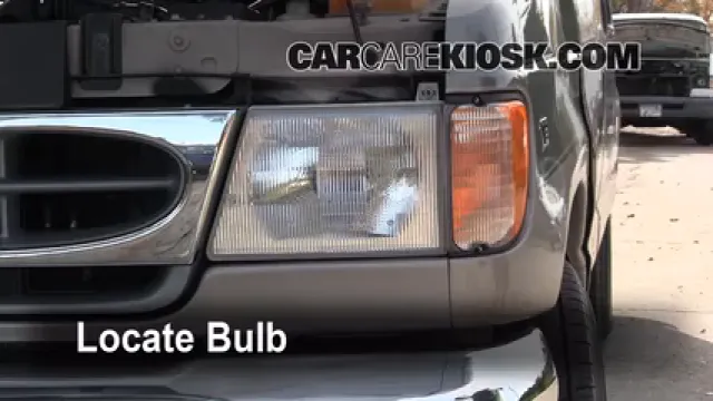2001 Ford E-150 Econoline Club Wagon XLT 5.4L V8 Éclairage Feu clignotant avant (remplacer l'ampoule)